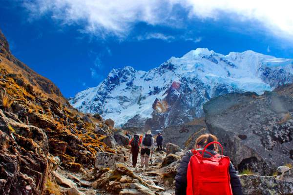 Tour Salkantay Trek 4 Días y 3 Noches con Retorno en Bus (Low Cost)